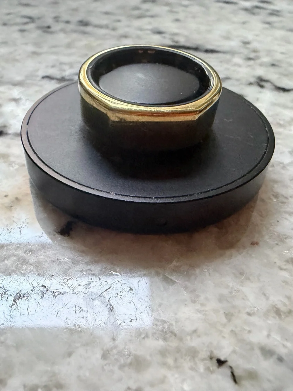 Gold OURA horizon ring- gen 3 Size 10